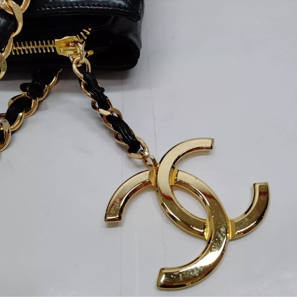 CHANEL CC Charm Matelasse Chain Tote Bag Leather Black - Picture 9 of 13